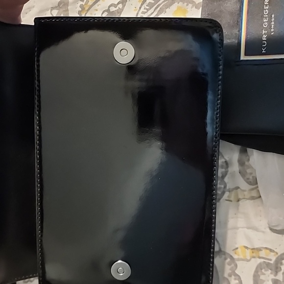 Kurt Geiger Studded Bow Shoreditch Patent Leather - Picture 7 of 10